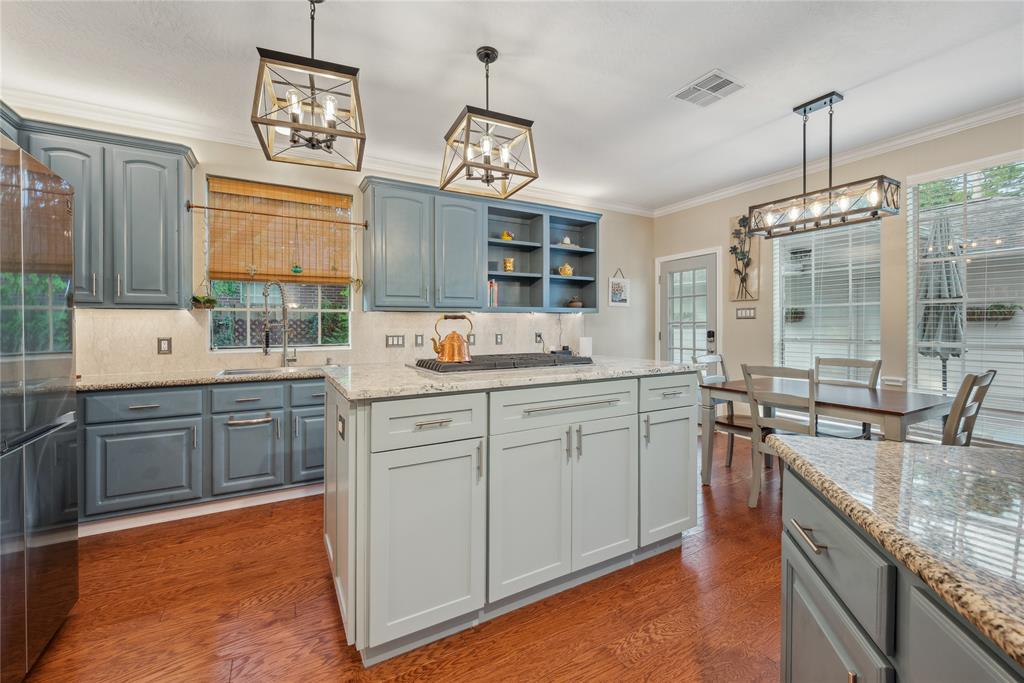 5922 Riverchase Trail, Kingwood, Texas image 15