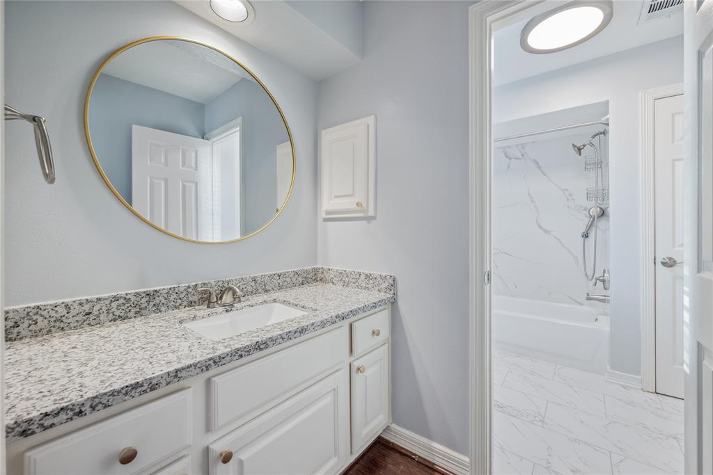 5922 Riverchase Trail, Kingwood, Texas image 35