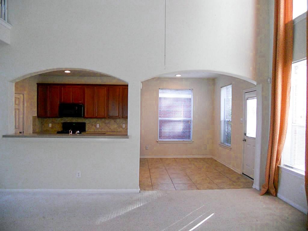 15 Gilmore Grove Place, The Woodlands, Texas image 5