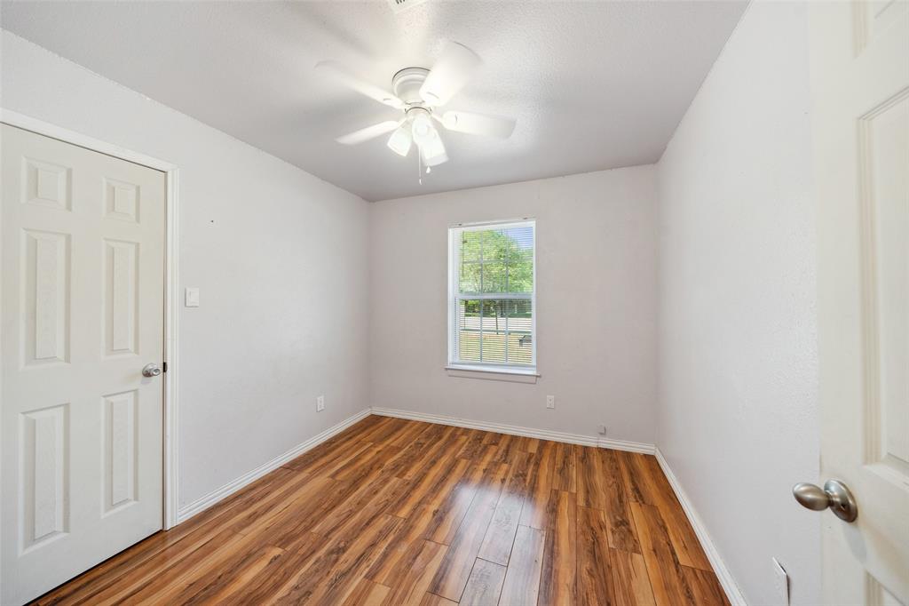 204 N Shirley Lane, Willis, Texas image 12