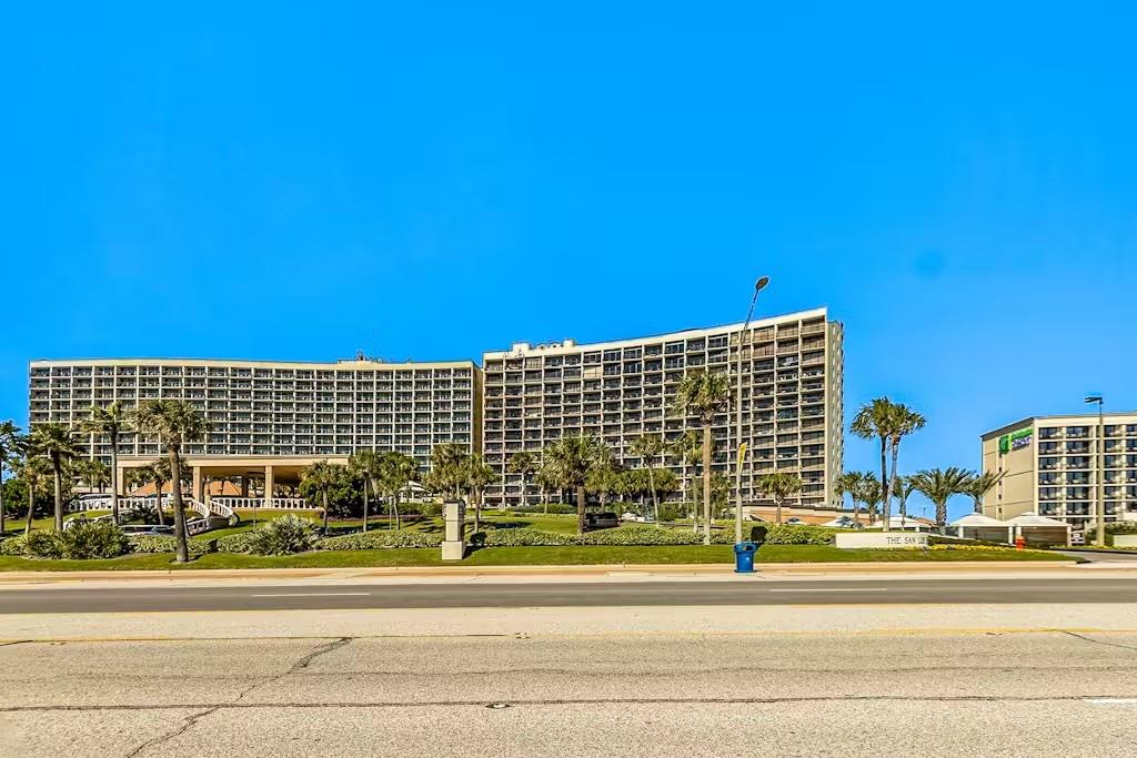 5220 Seawall Boulevard #1035, Galveston, Texas image 35