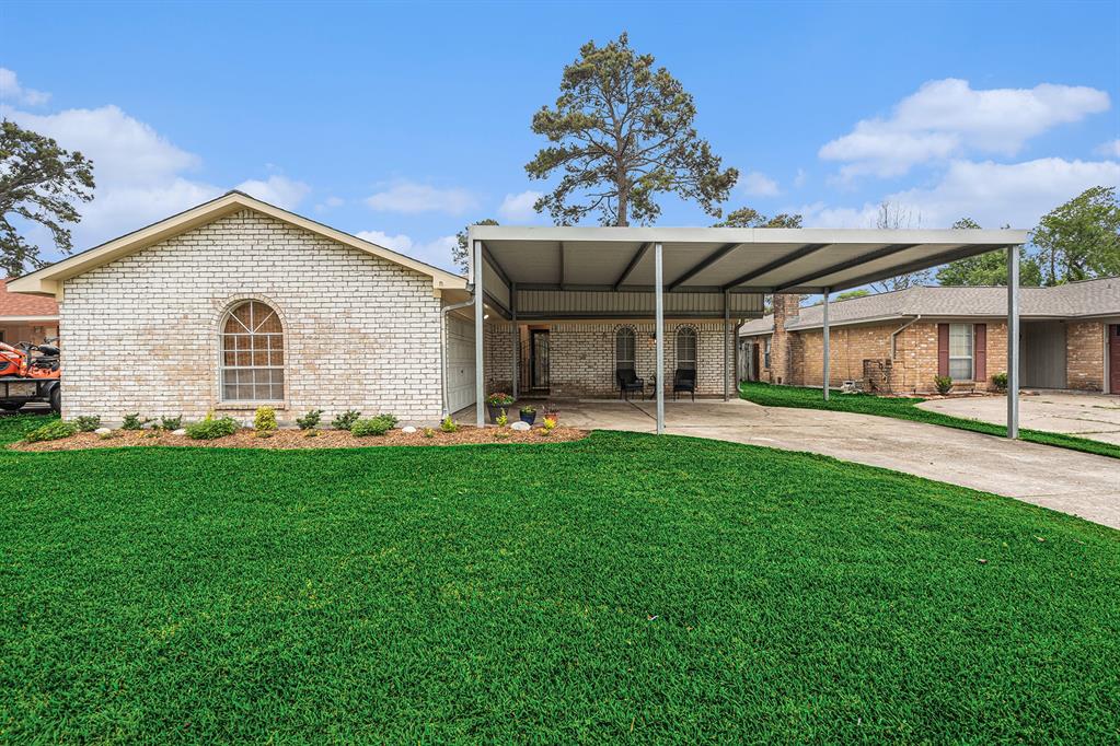 3606 Canterbury Drive, Baytown, Texas image 1