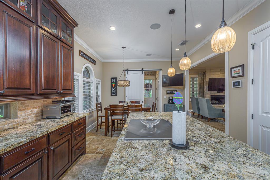 22503 Glenmont Estates Boulevard, Magnolia, Texas image 15