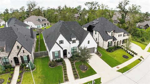 A home in Missouri City