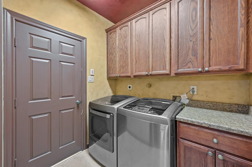 2218 Dawn Wind Lane, Spring, Texas image 26