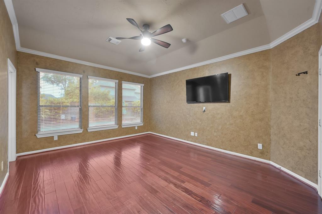 2218 Dawn Wind Lane, Spring, Texas image 16