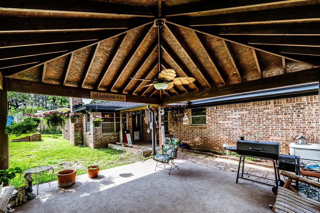 229 Willowbend Street, Huntsville, Texas image 20
