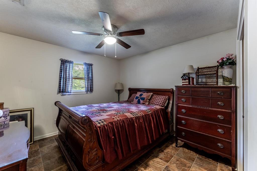 229 Willowbend Street, Huntsville, Texas image 15