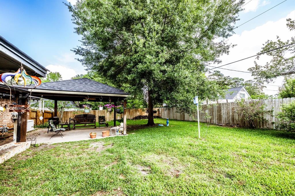 229 Willowbend Street, Huntsville, Texas image 22