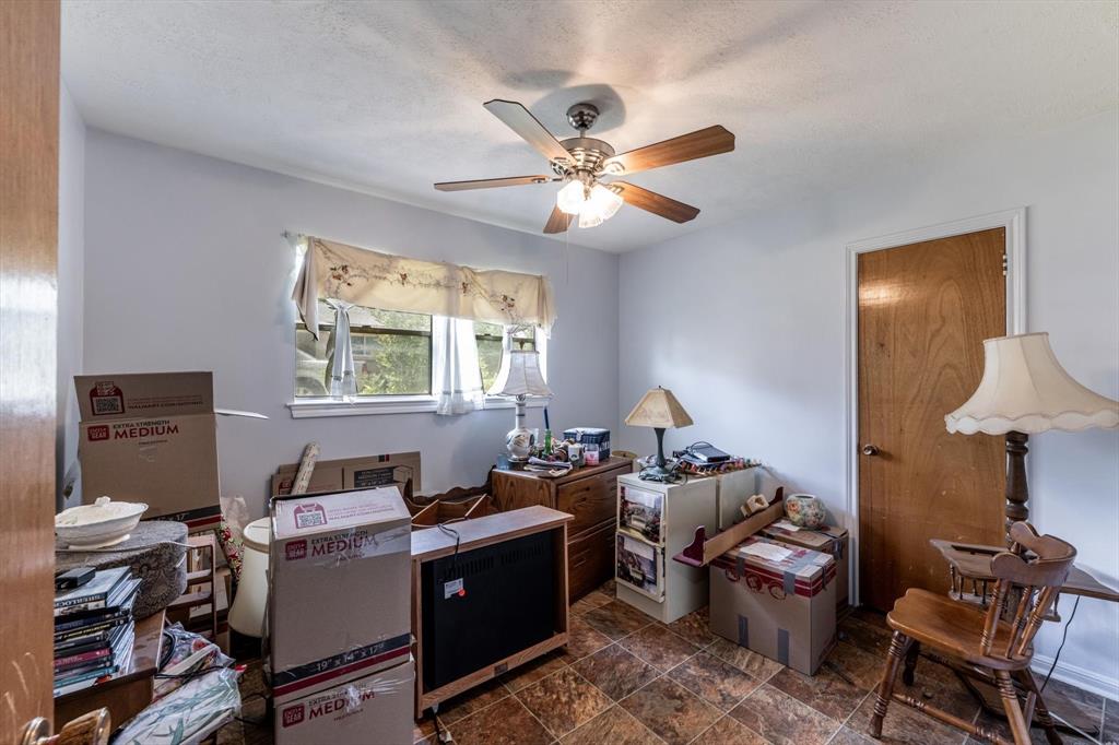 229 Willowbend Street, Huntsville, Texas image 18