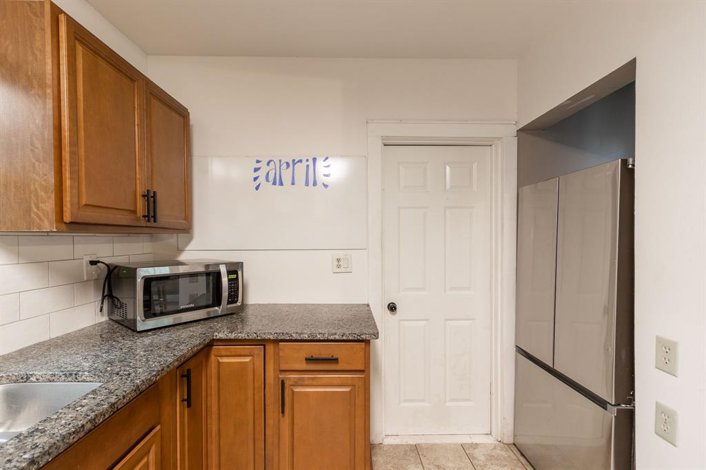 217 10th Avenue, Texas City, Texas image 20
