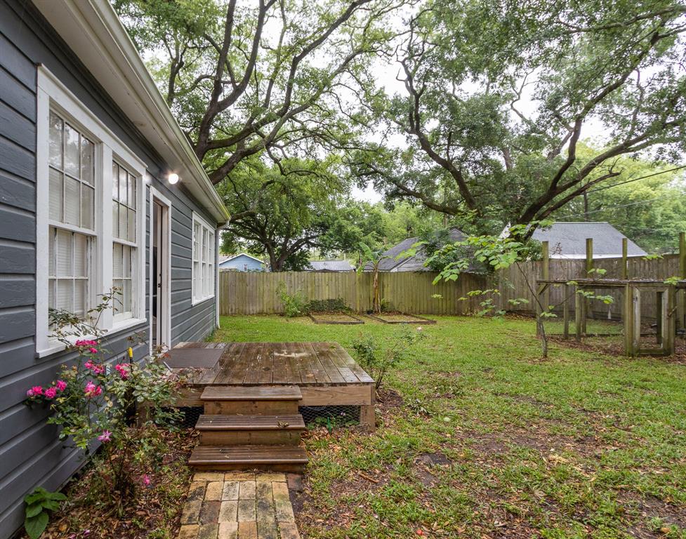 217 10th Avenue, Texas City, Texas image 35