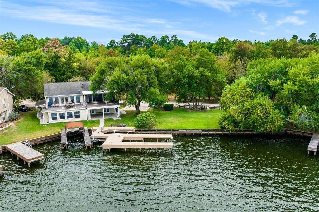 47 Lakeview Village Village