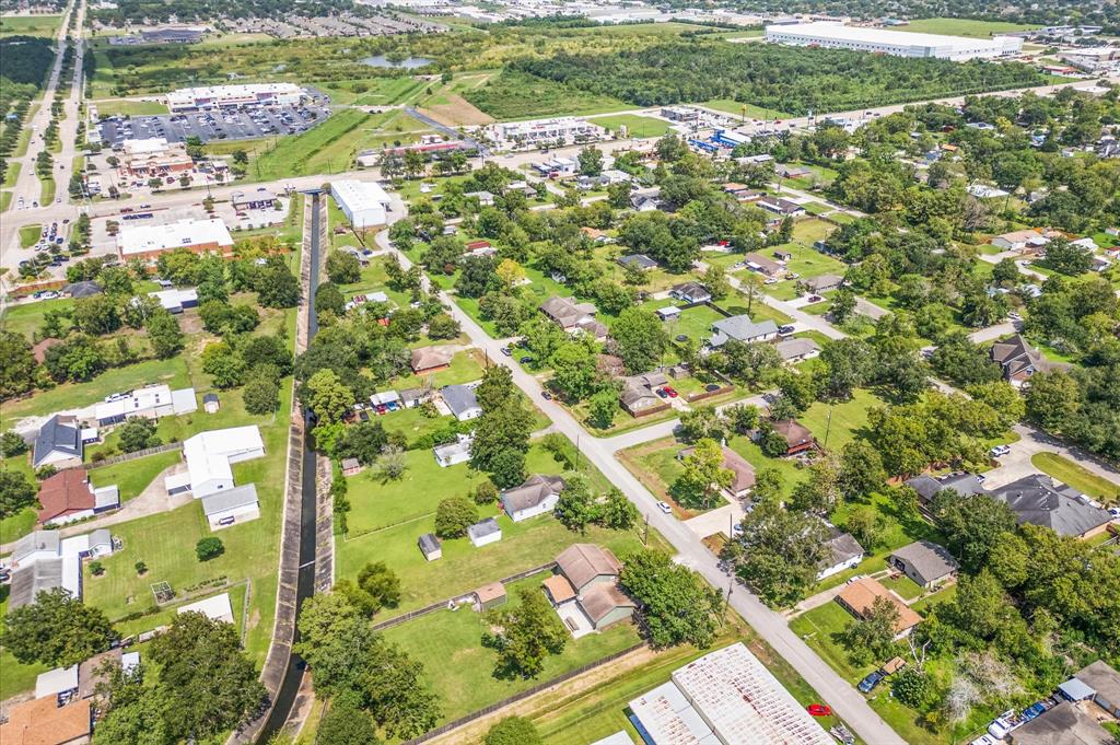 3256 Bernard Street, La Porte, Texas image 7