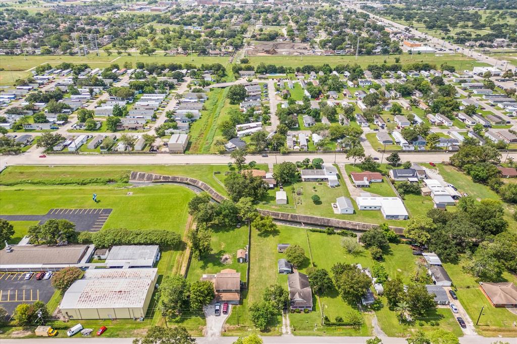 3256 Bernard Street, La Porte, Texas image 4