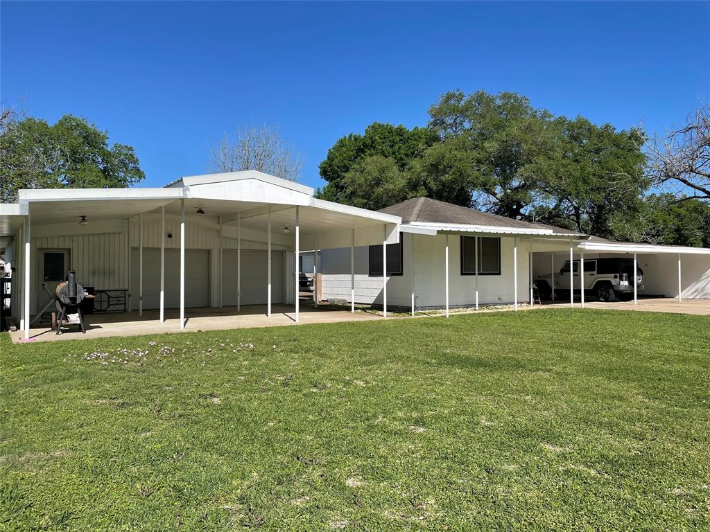 1803 West Norris St, El Campo, Texas image 3