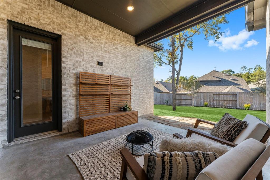 520 W Cascade Heights Drive, Montgomery, Texas image 28