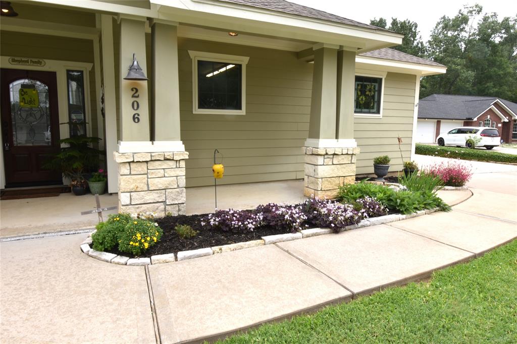 206 Branding Iron, Livingston, Texas image 44