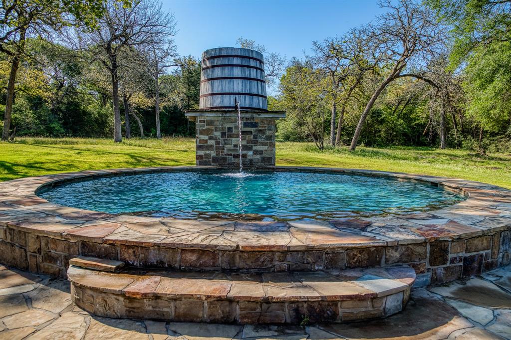 6925 S Sycamore Crossing Rd A, Bellville, Texas image 32