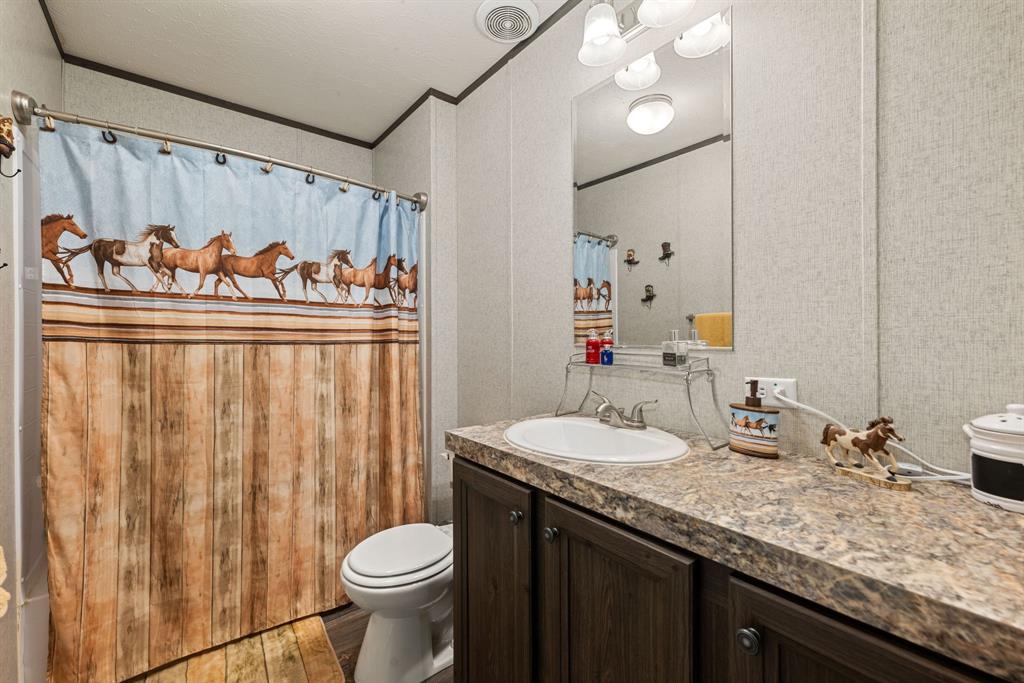 130 Lexington, Livingston, Texas image 12