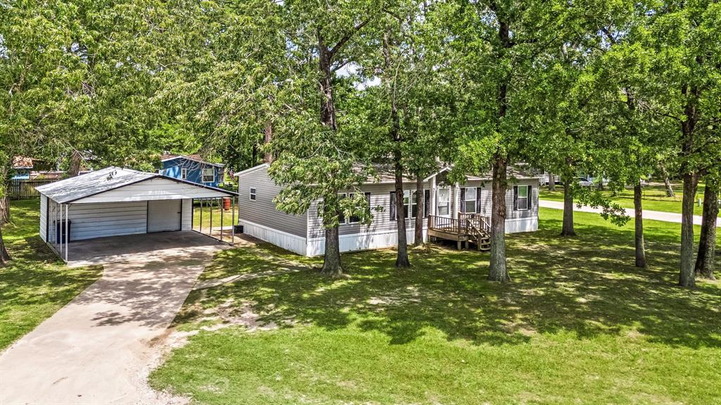 130 Lexington, Livingston, Texas image 17
