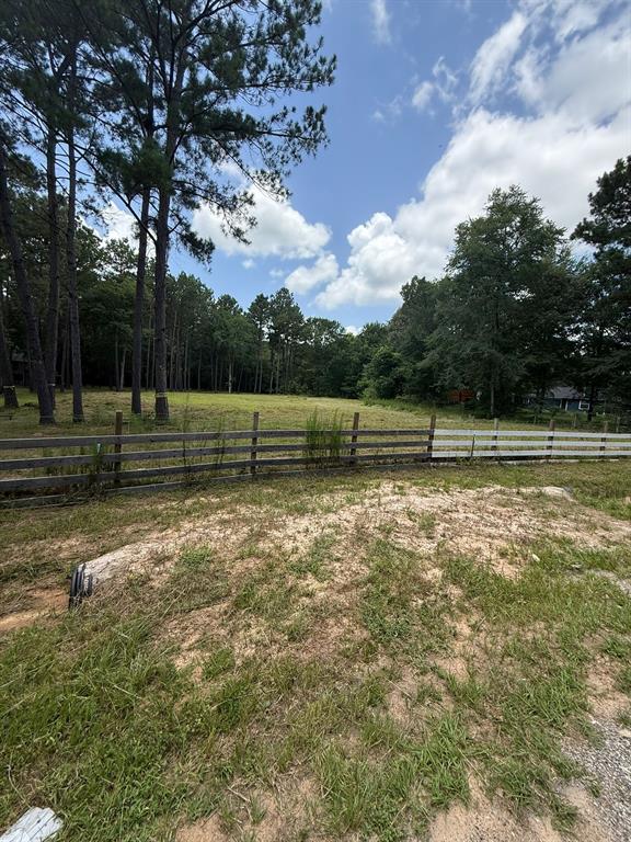 25137 Little John Circle