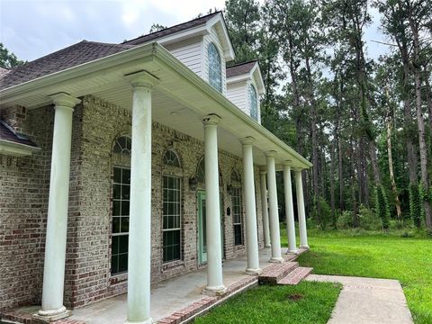 Single Family Residence in Orange TX 5838 Hidden Meadows Drive.jpg