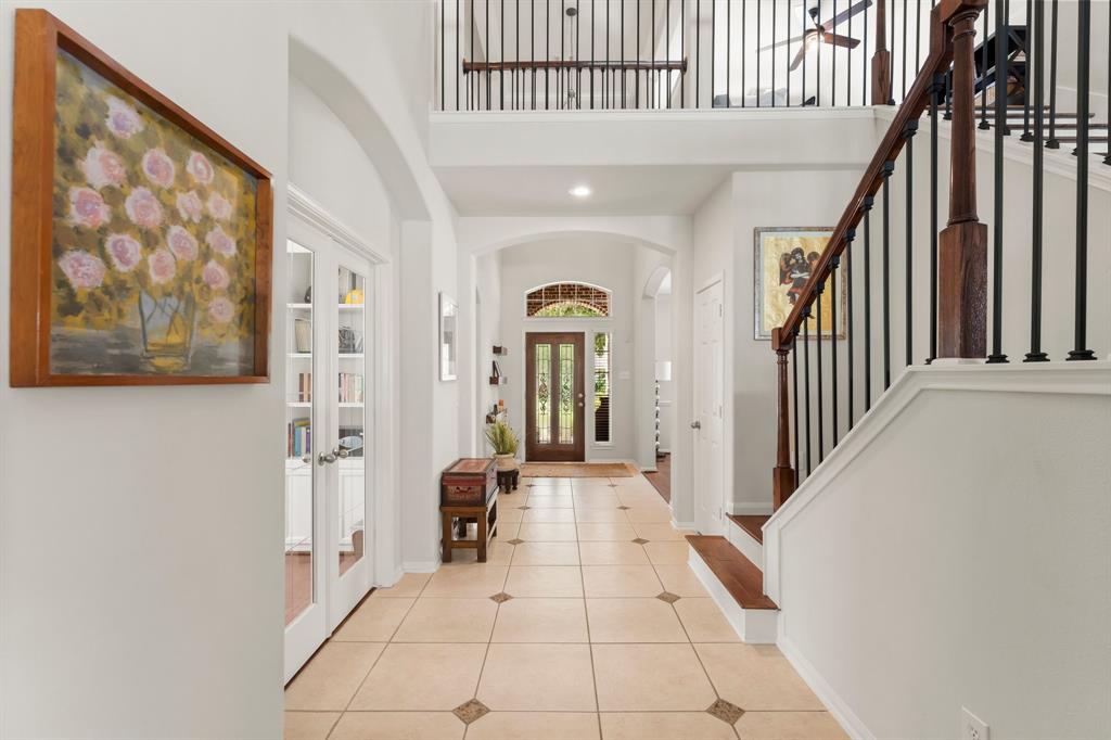 162 E Concord Valley Circle, The Woodlands, Texas image 9