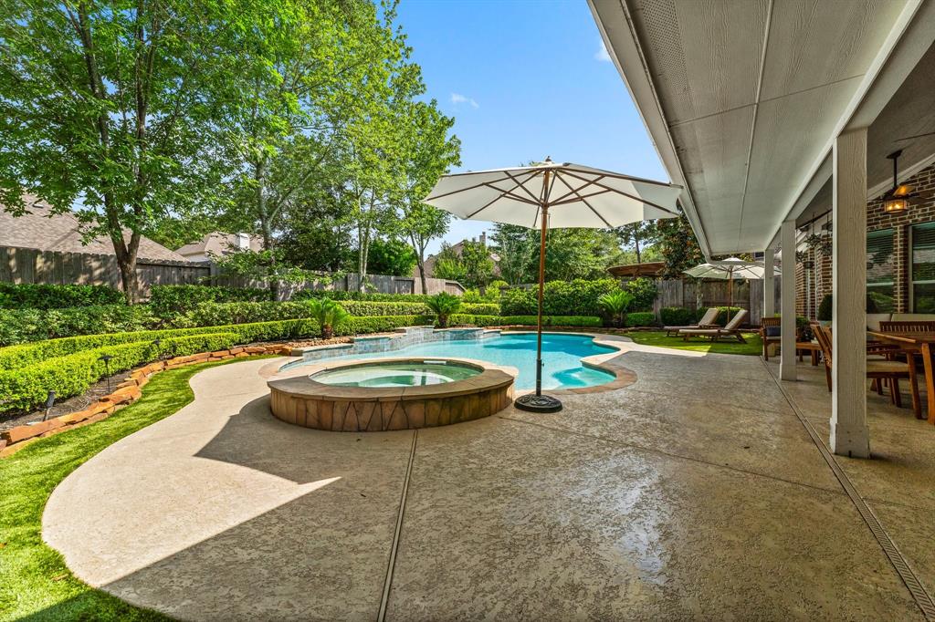 162 E Concord Valley Circle, The Woodlands, Texas image 47