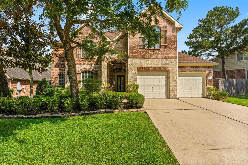 162 E Concord Valley Circle, The Woodlands, Texas image 2