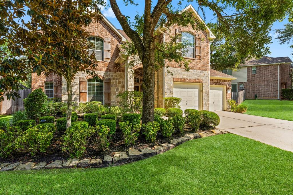 162 E Concord Valley Circle, The Woodlands, Texas image 4