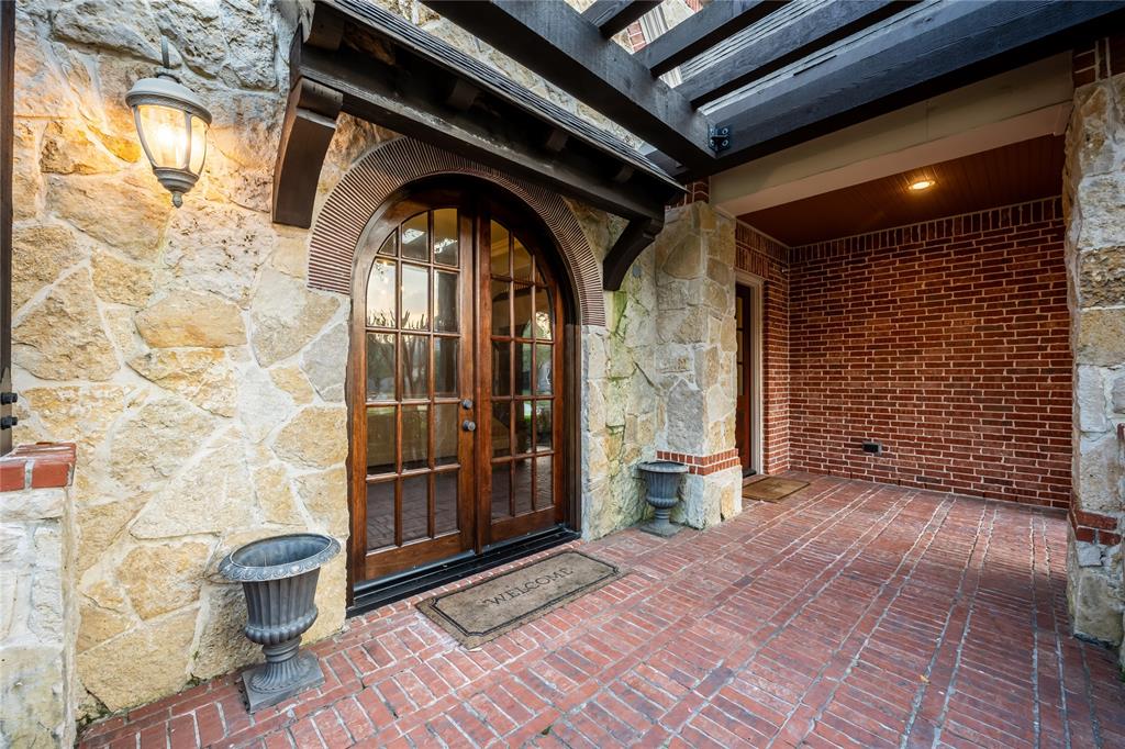 14614 Paloma Glen Lane