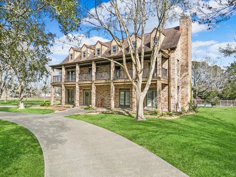 A home in Alvin