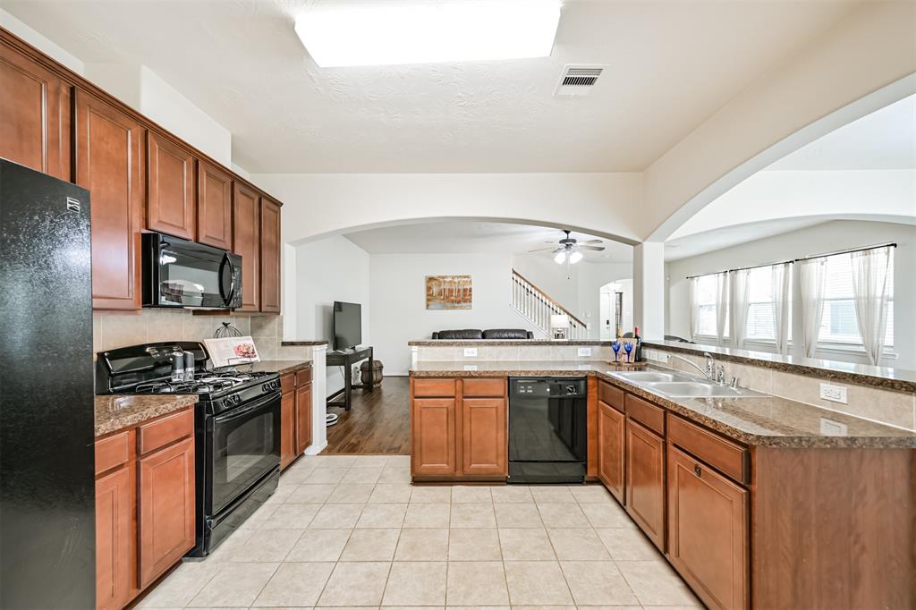 13031 Jasmine Park Lane Lane, Houston, Texas image 11