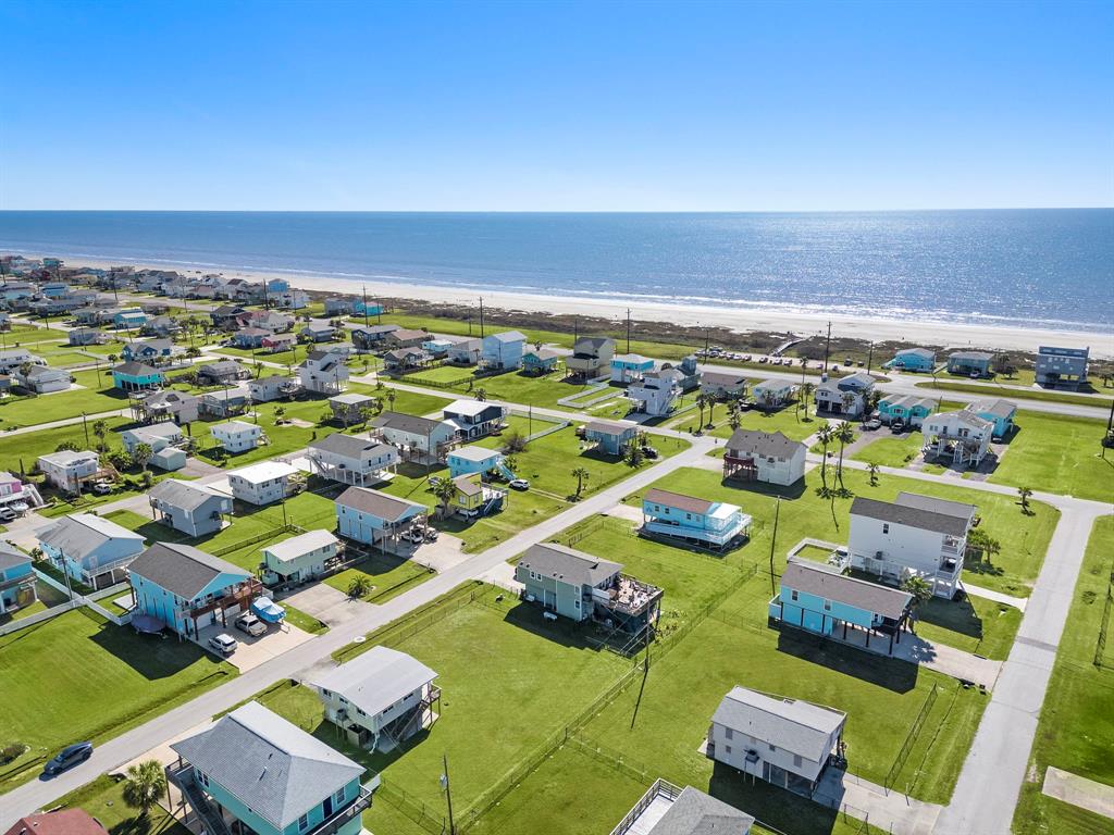 4208 Hardin Drive, Galveston, Texas image 11
