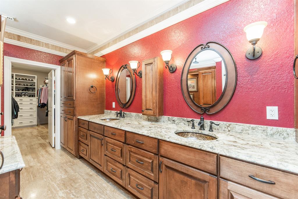 408 Scenic View, Friendswood, Texas image 27