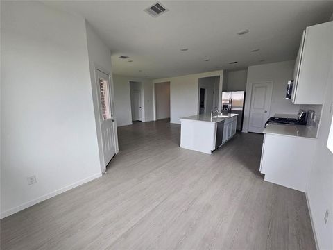 Photo of 9323 Long Fin Drive, Baytown, TX 77521 (MLS # 33534823)