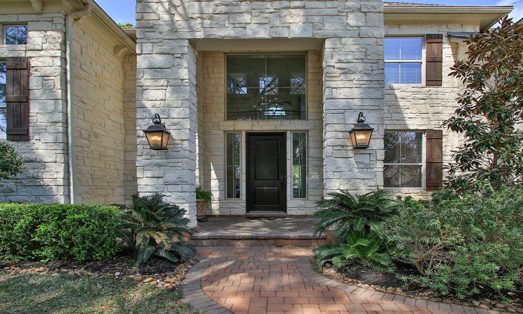 22 S Knightsgate Circle
