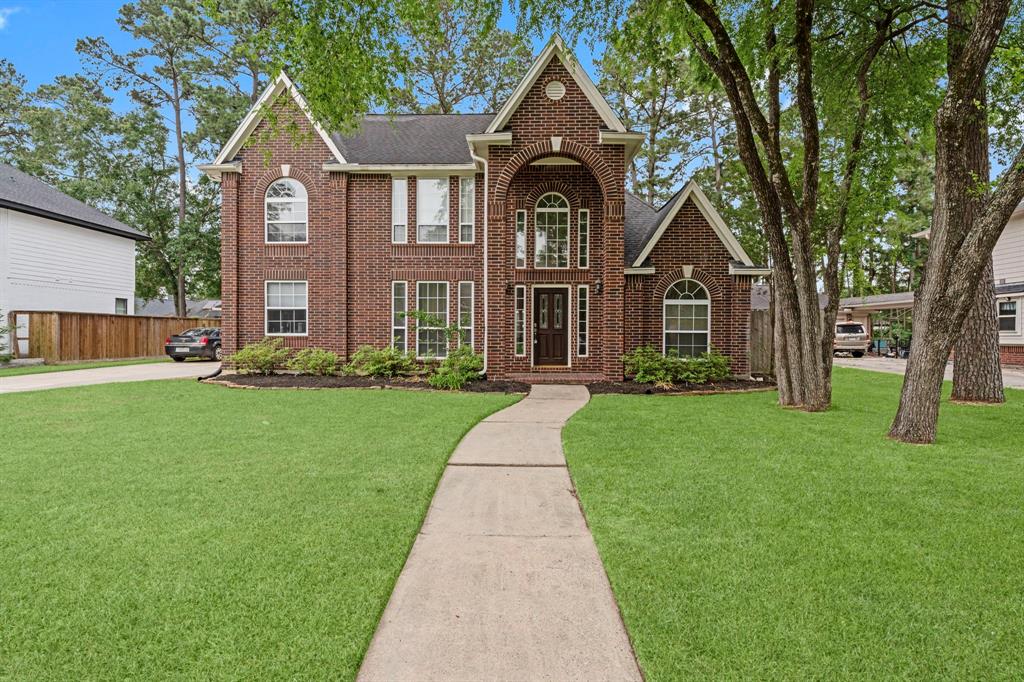 6015 Beufort Way, Spring, Texas image 2
