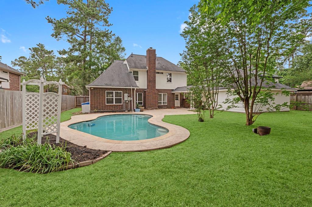 6015 Beufort Way, Spring, Texas image 5