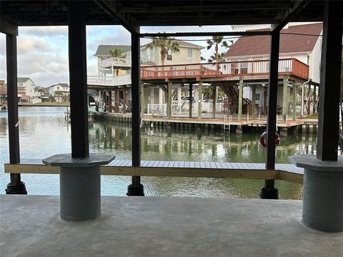 A home in Tiki Island