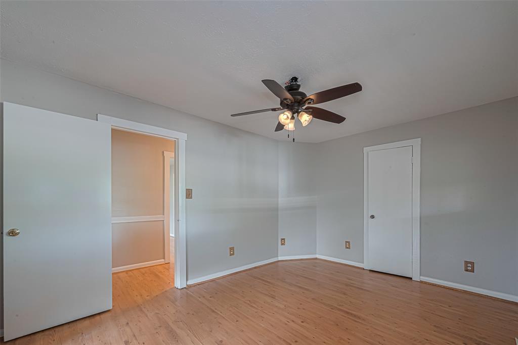 7027 Iowa Colony Boulevard, Rosharon, Texas image 23