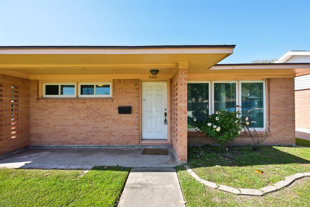 6614 Fairway Drive