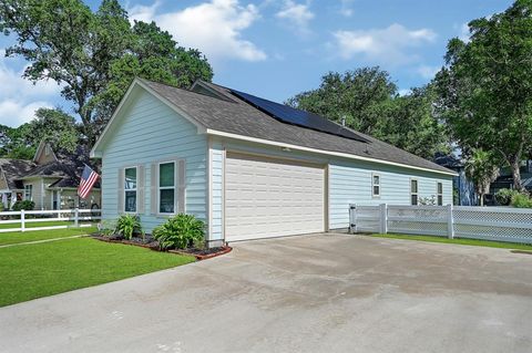 A home in La Marque