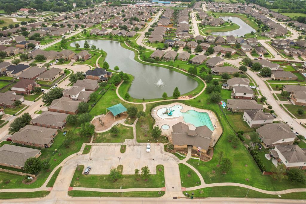 15903 Skylark Grove Circle, Cypress, Texas image 45