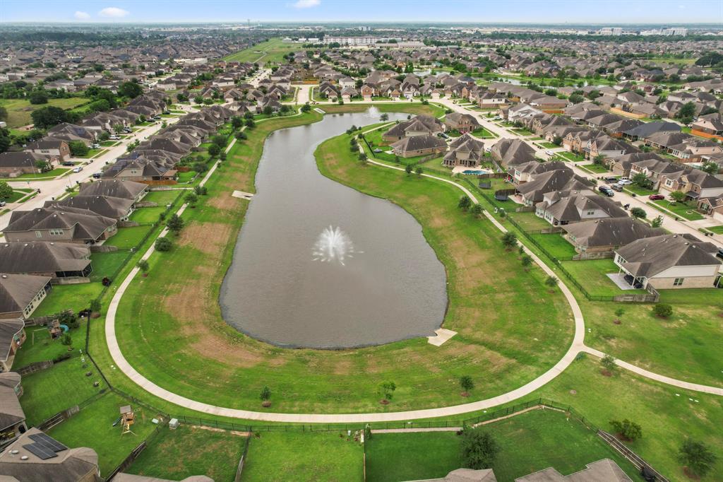 15903 Skylark Grove Circle, Cypress, Texas image 47