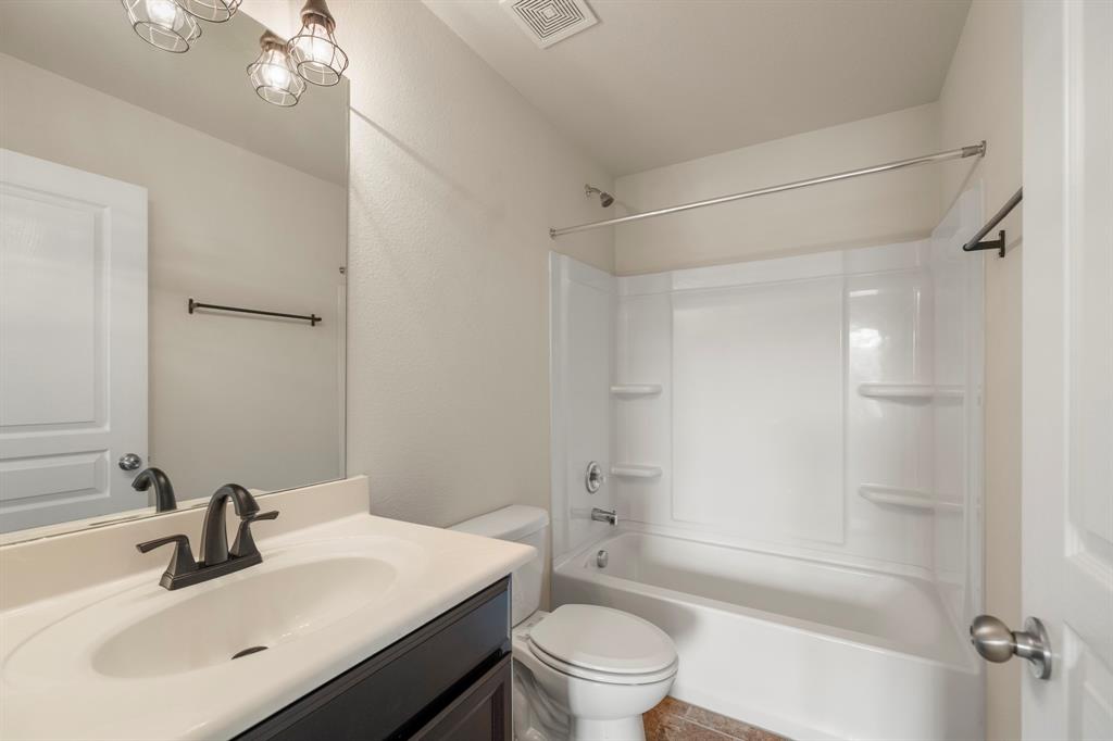 15903 Skylark Grove Circle, Cypress, Texas image 33