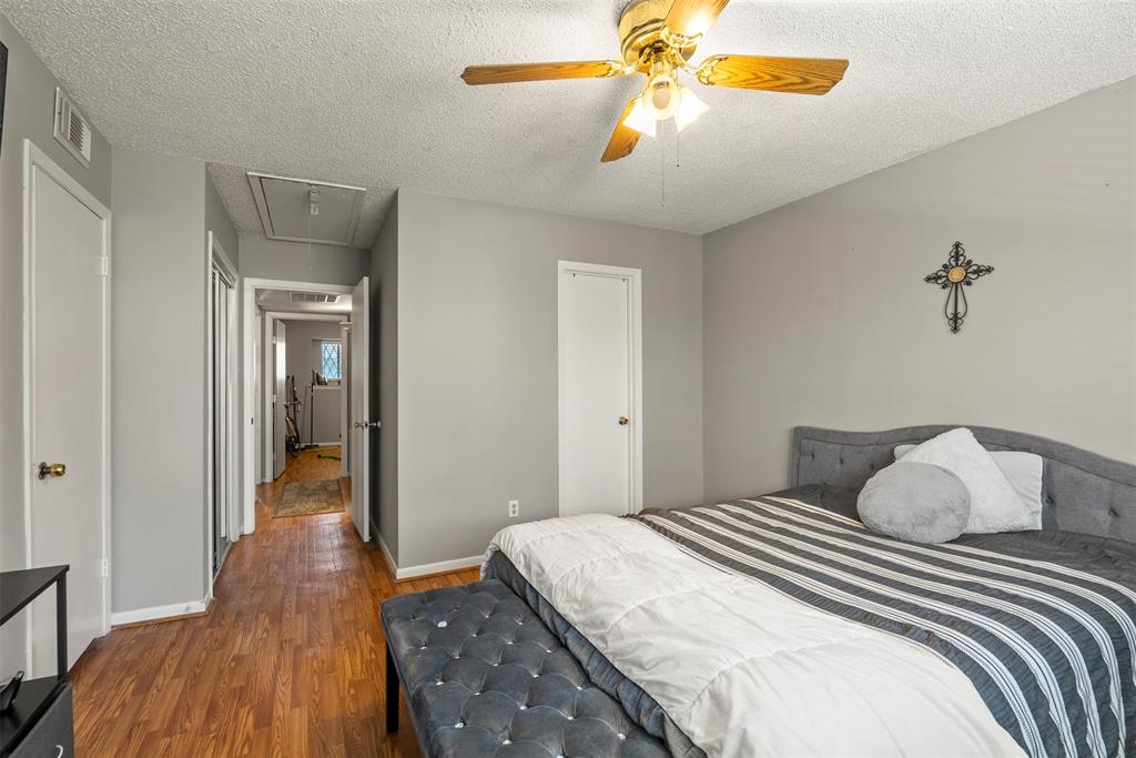1016 E Tri Oaks Lane #79, Houston, Texas image 6