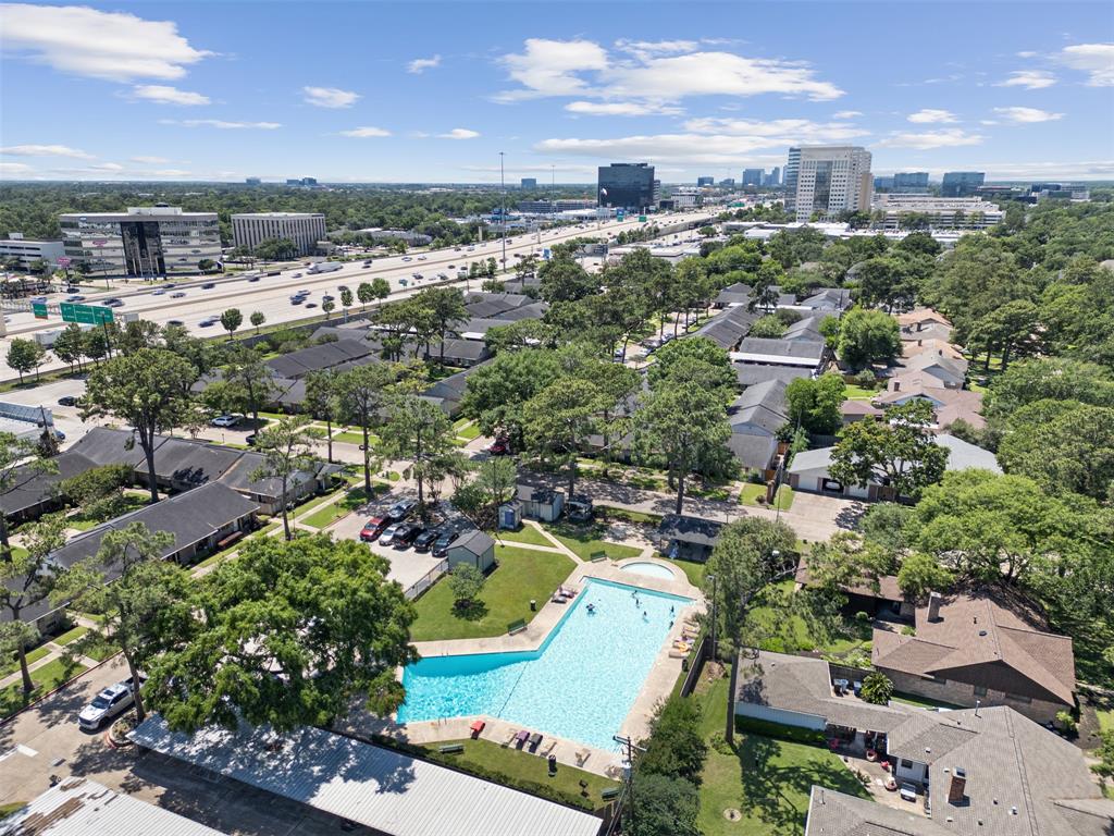 1016 E Tri Oaks Lane #79, Houston, Texas image 16
