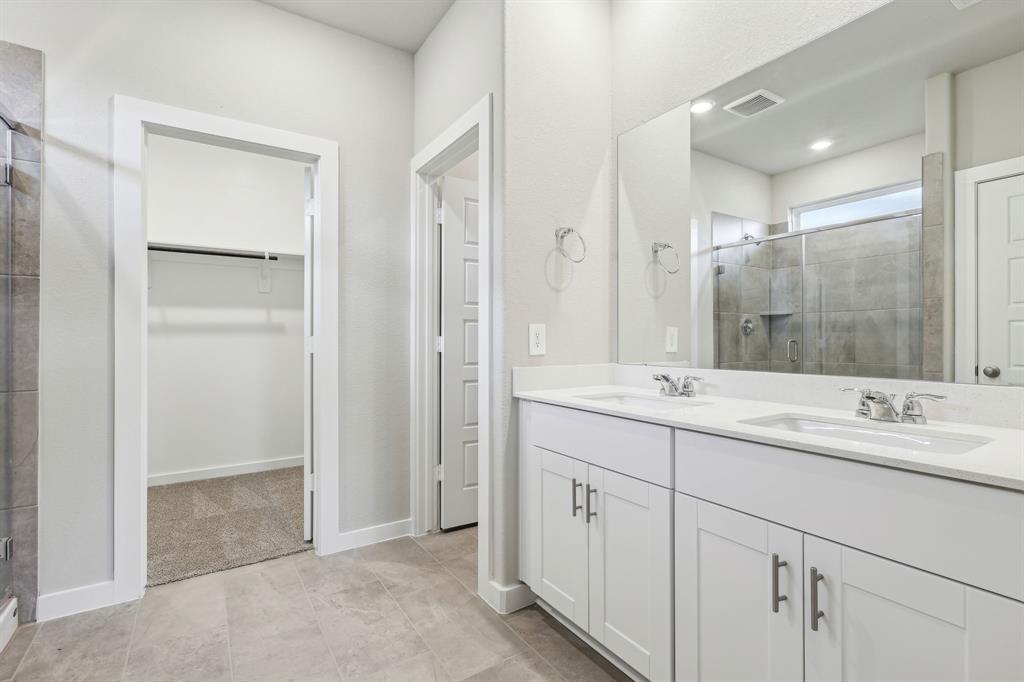 6744 Chinapkin Oak Lane, Conroe, Texas image 23